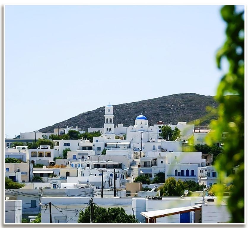 Georgios Milos Adamantas  Exterior photo